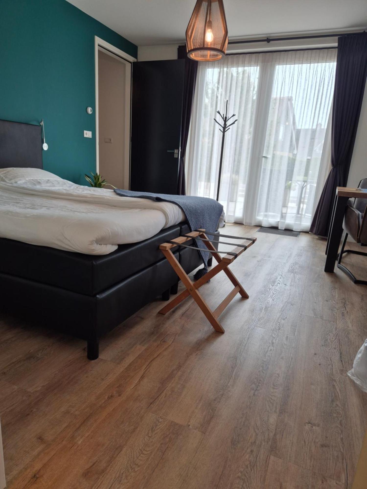Bnb Westerduinen, De Bollekamer Bed and Breakfast De Koog  Eksteriør billede